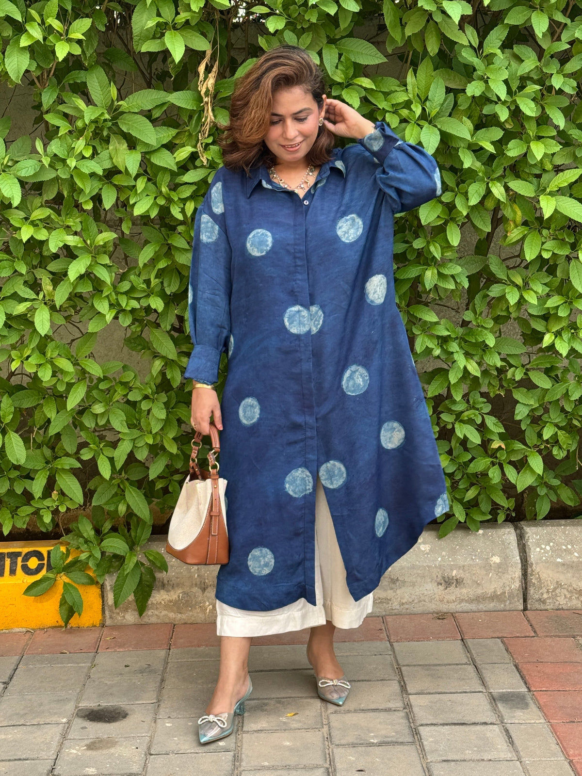 MAAYA - Bindu Silk Loose Fit Kurta / Kurta Set