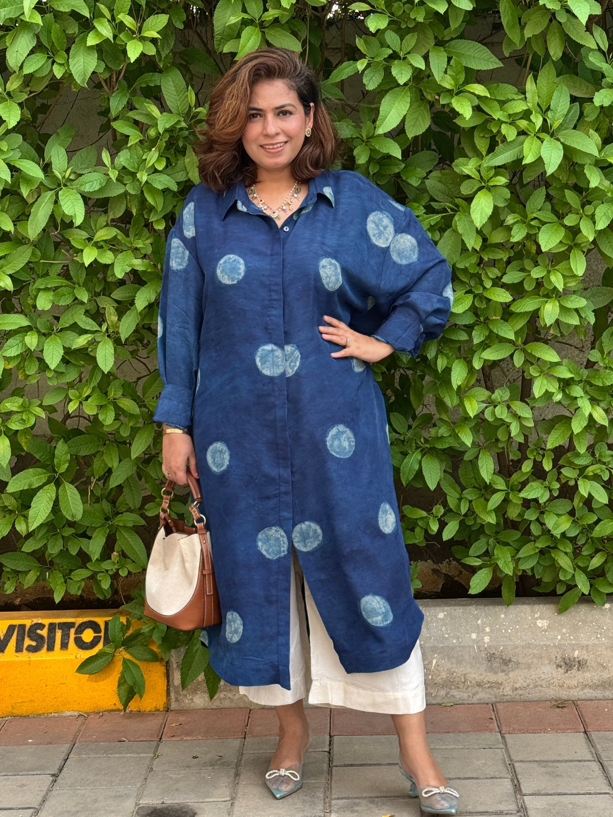 MAAYA - Bindu Silk Loose Fit Kurta / Kurta Set