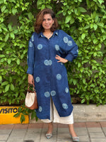 MAAYA - Bindu Silk Loose Fit Kurta / Kurta Set