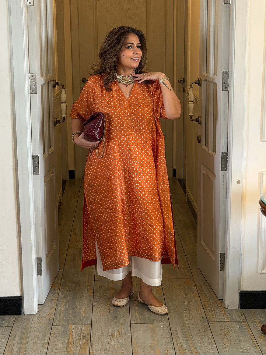 REET - Kundan Bandhej One Size Silk Kurta