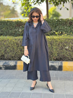 Maala -Coal Black Silk Loose Fit Kurta with Pants