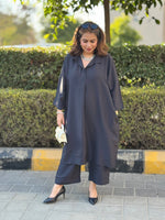 Maala -Coal Black Silk Loose Fit Kurta with Pants