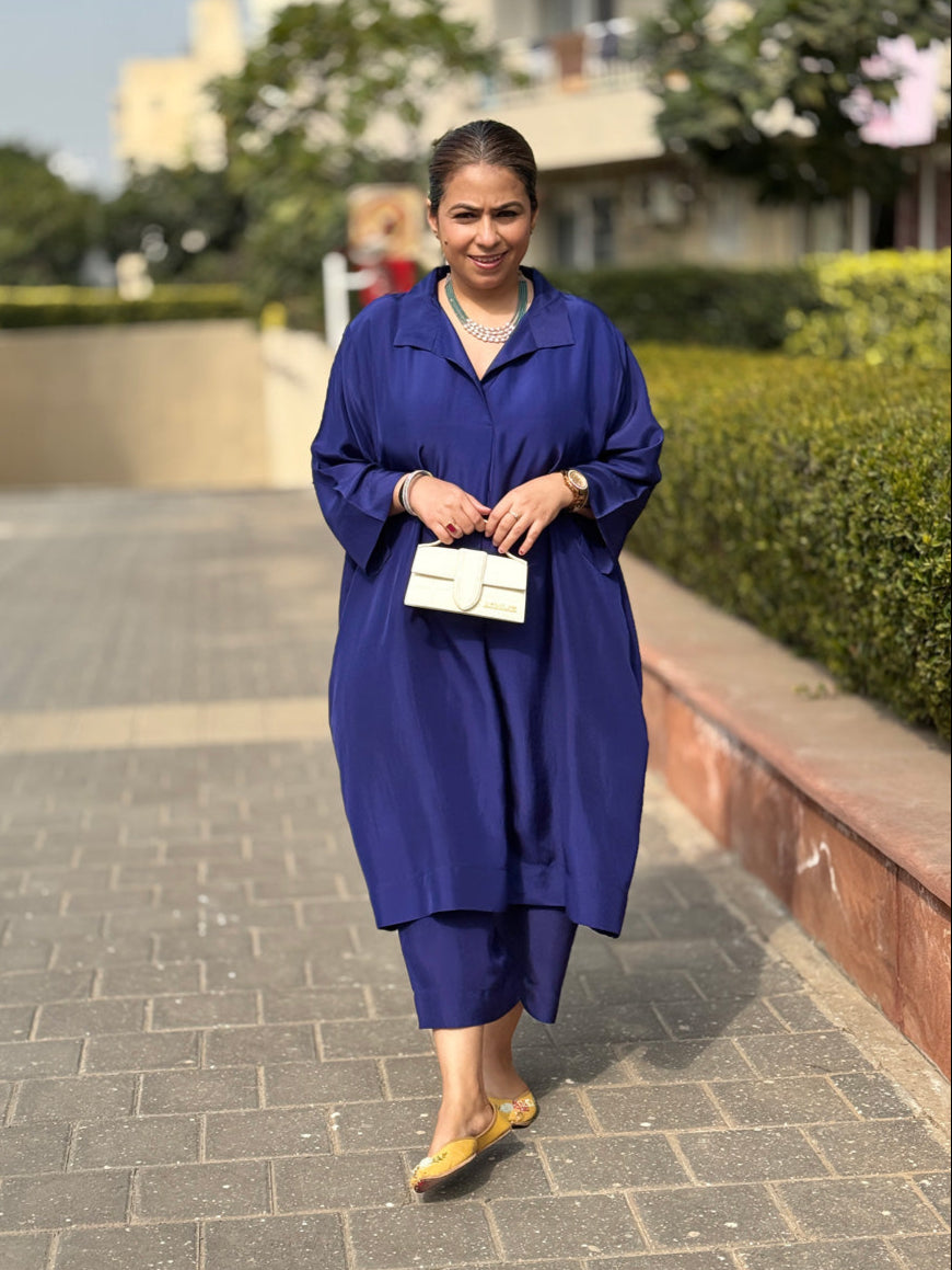 Maala -Brinjal Blue Silk Loose Fit Kurta with Pants