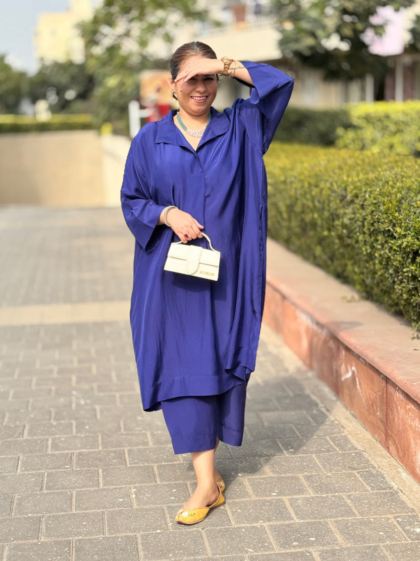 Maala -Brinjal Blue Silk Loose Fit Kurta with Pants