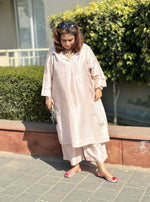 Maala -Blush Petal Silk Loose Fit Kurta with Pants
