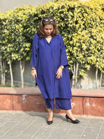 Maala -Brinjal Blue Silk Loose Fit Kurta with Pants