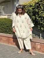 SEHAJ - Green Booti One Size Kurta Set