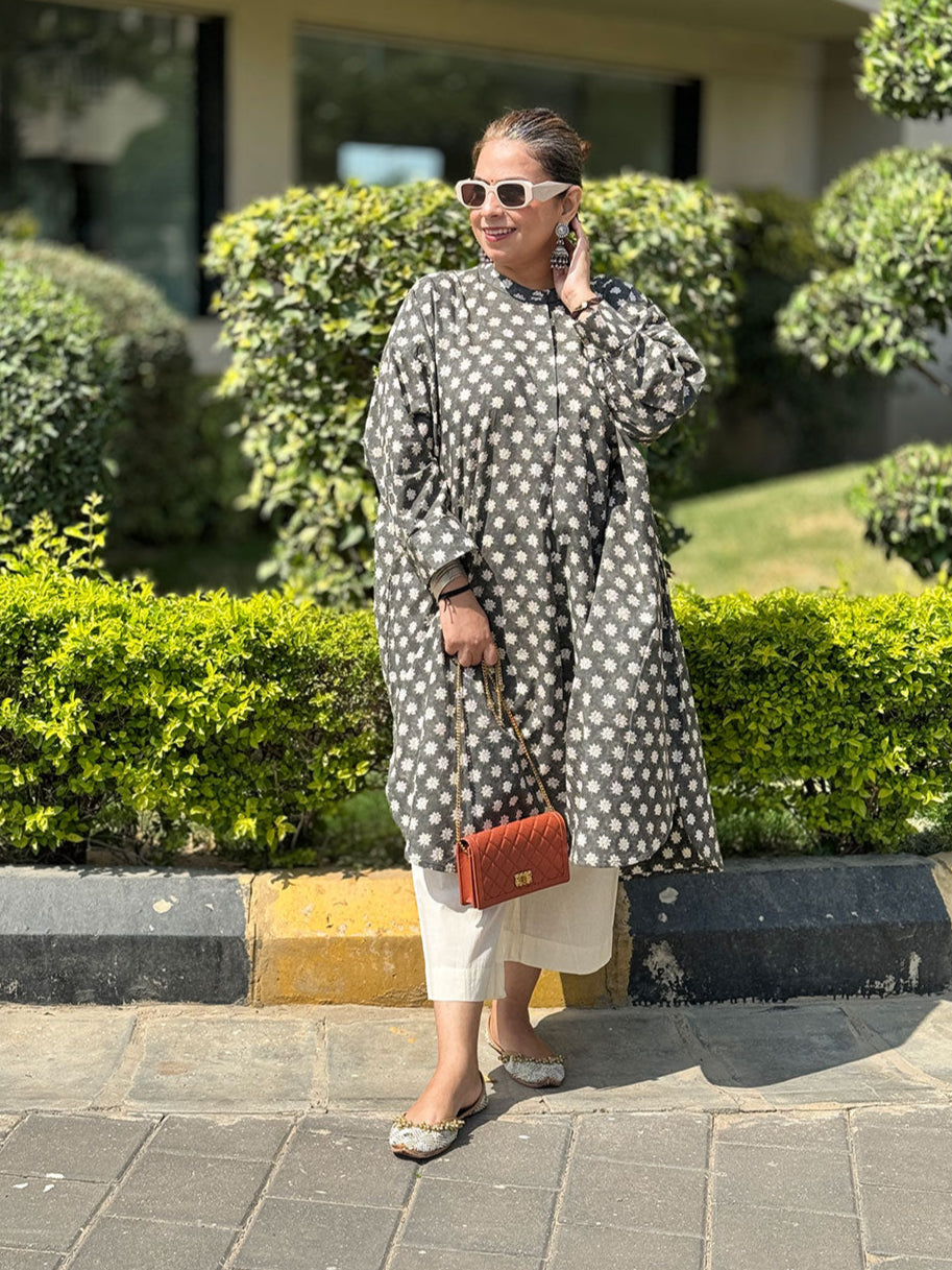 NOOR - Carbon Pearls Kurta Set (Loose Fit / One Size)