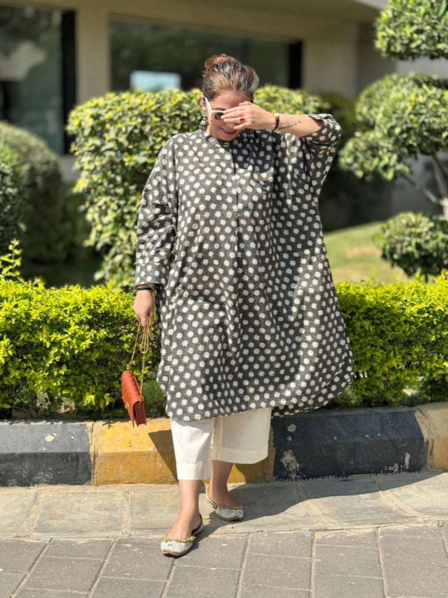 NOOR - Carbon Pearls Kurta Set (Loose Fit / One Size)