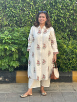 SAANJH - Kyaari Kurta