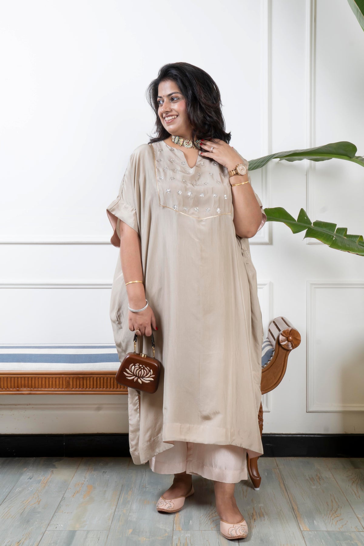 PARV - Shubhra Pure Silk Embroidered Kurta set (Loose Fit / One Size)