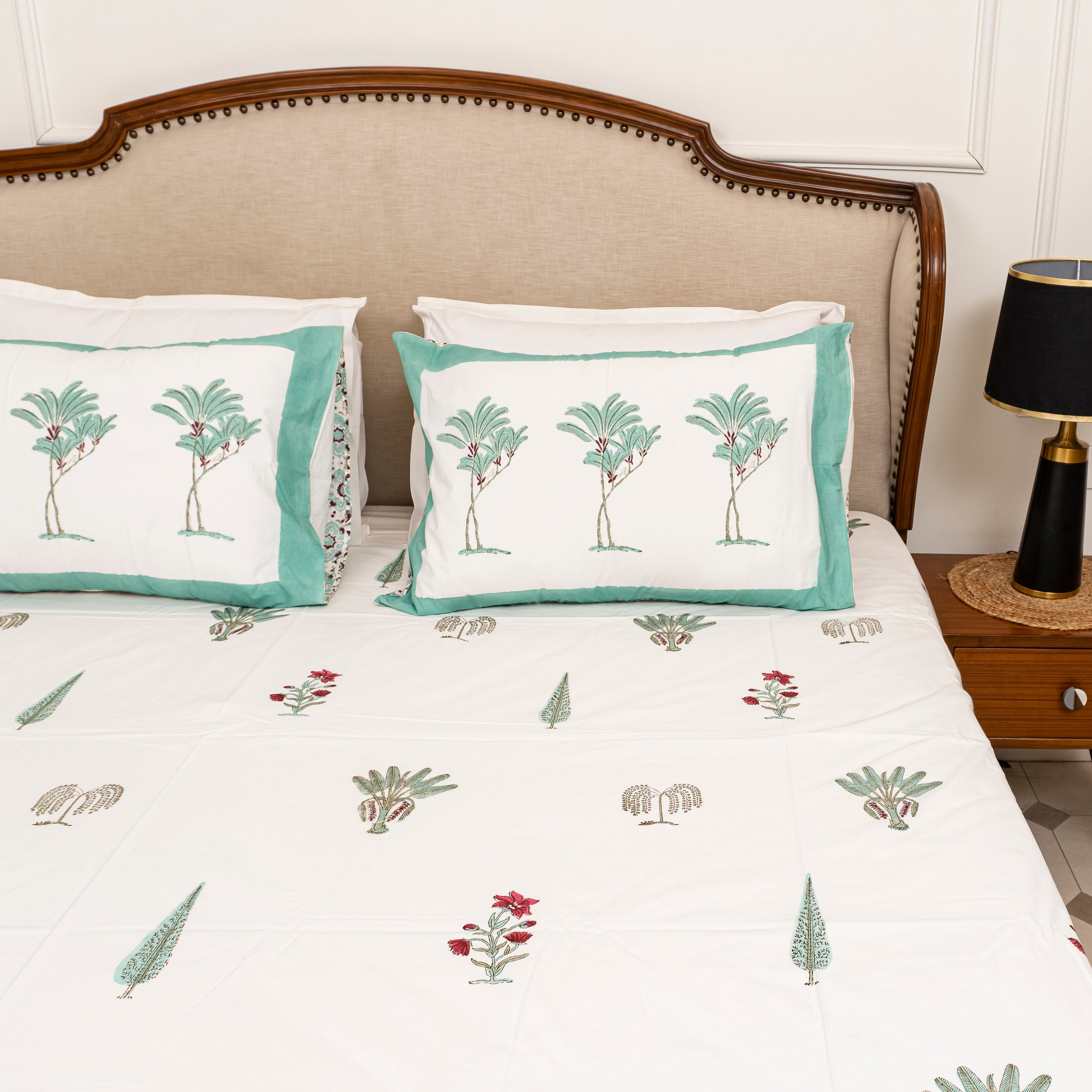 Beach Vibe Bedsheet with two Pillow Covers