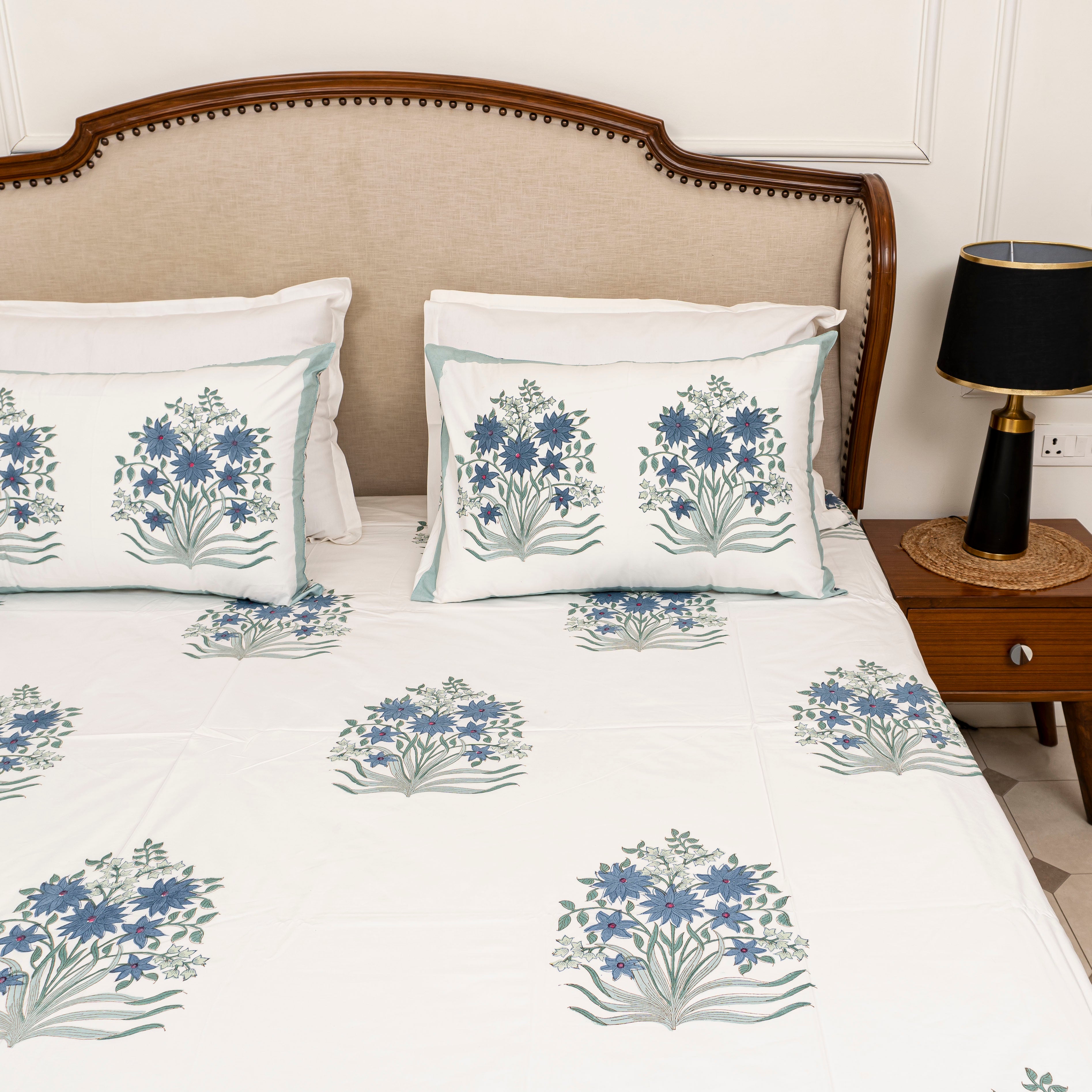 Blue Bells Bedsheet with two Pillow Covers