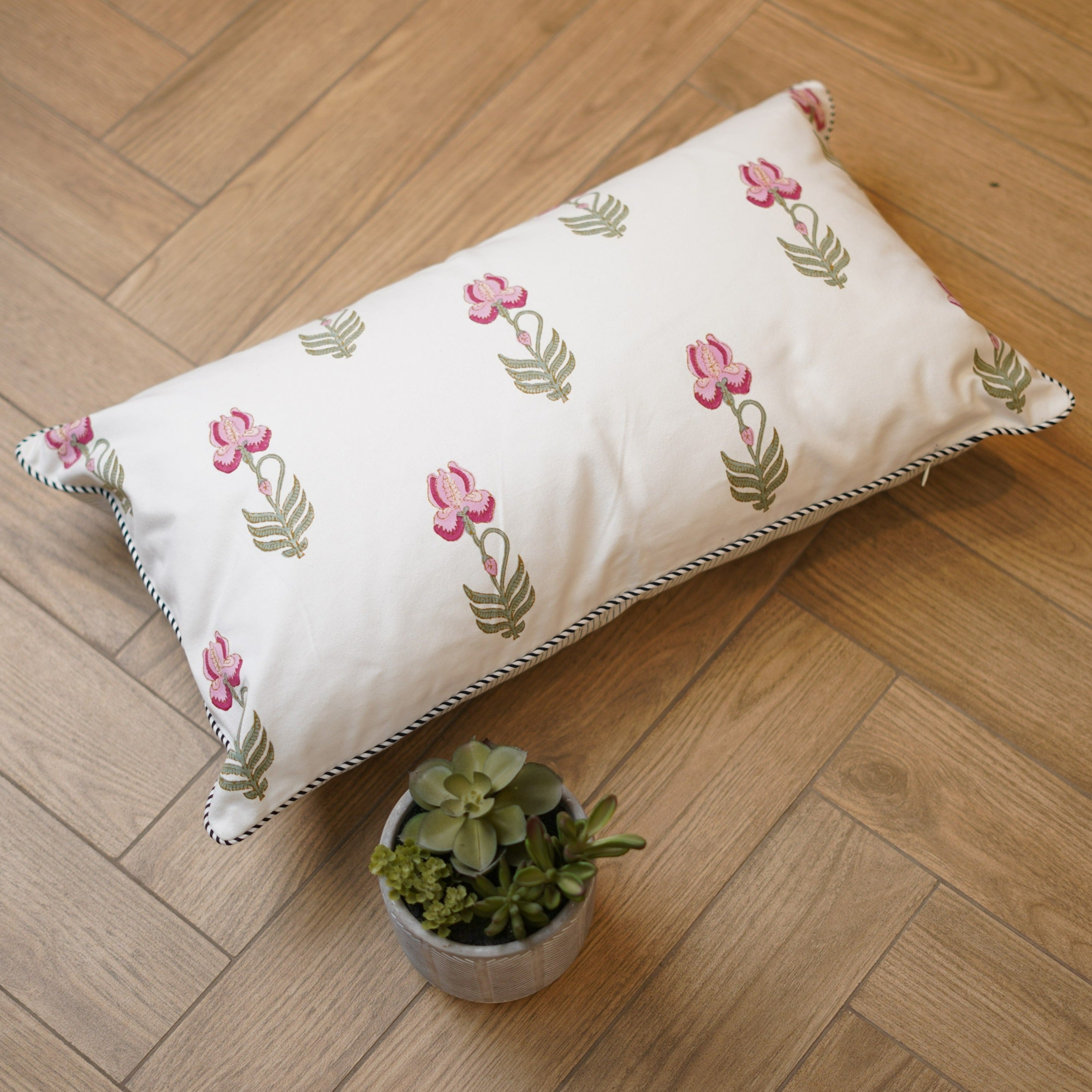 Pink Lily Cotton Lumber Cushion Cover