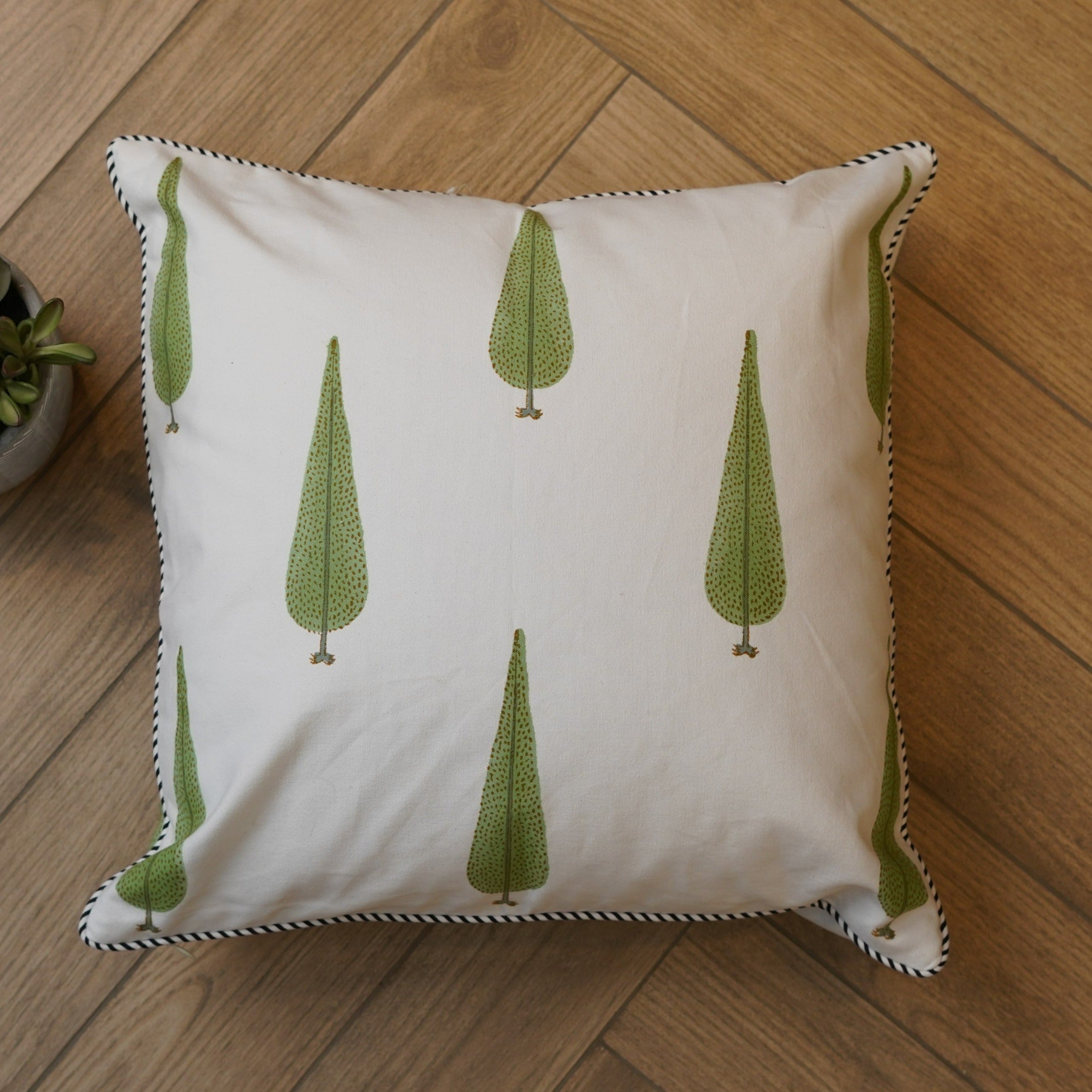 Fulwari Cypress Cotton Reversible Cushion Cover