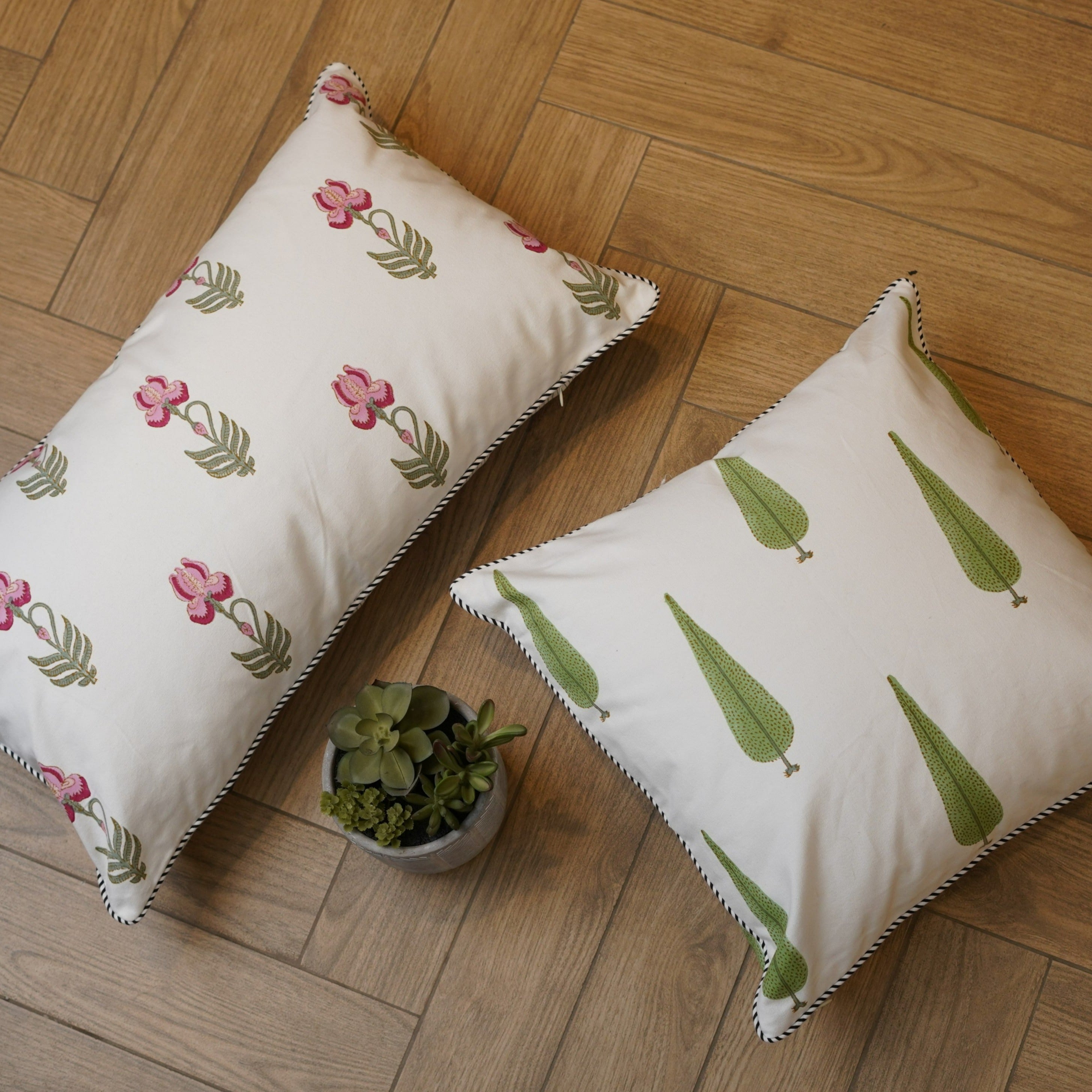 Pink Lily Cotton Lumber Cushion Cover