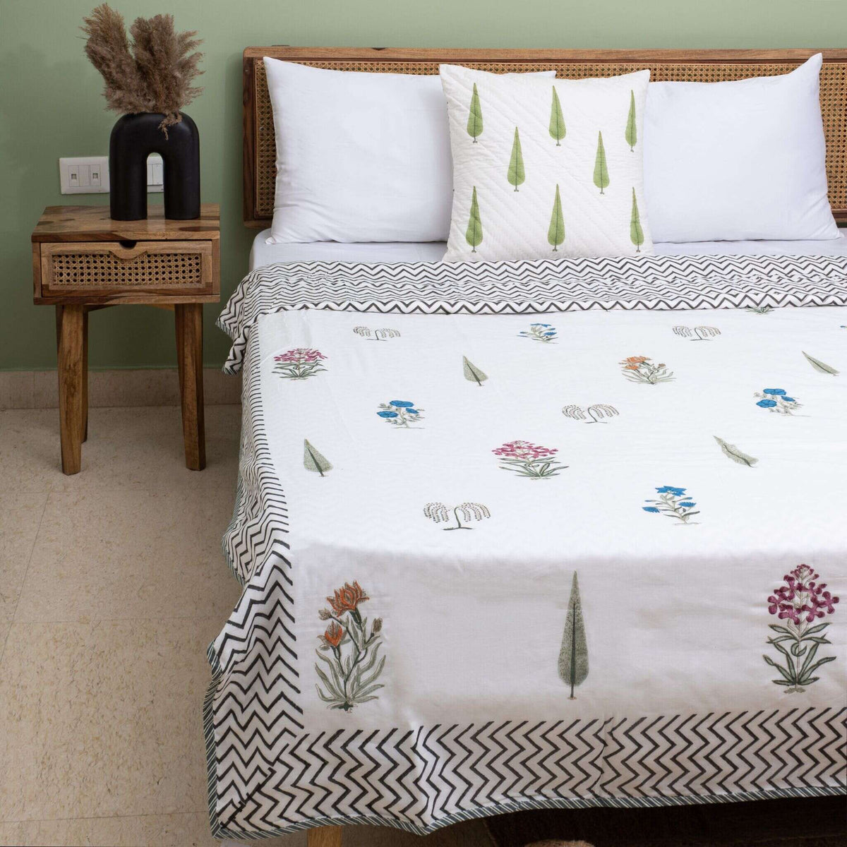 Orchid Tales Reversible Dohar / AC Covering Sheet