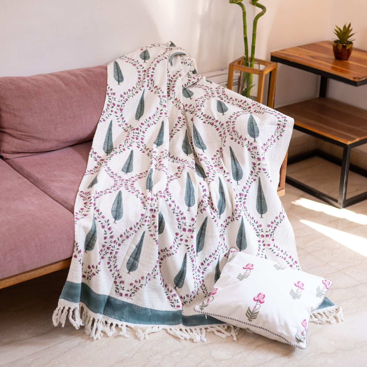 Zenia Jaal Handwoven Sofa throw