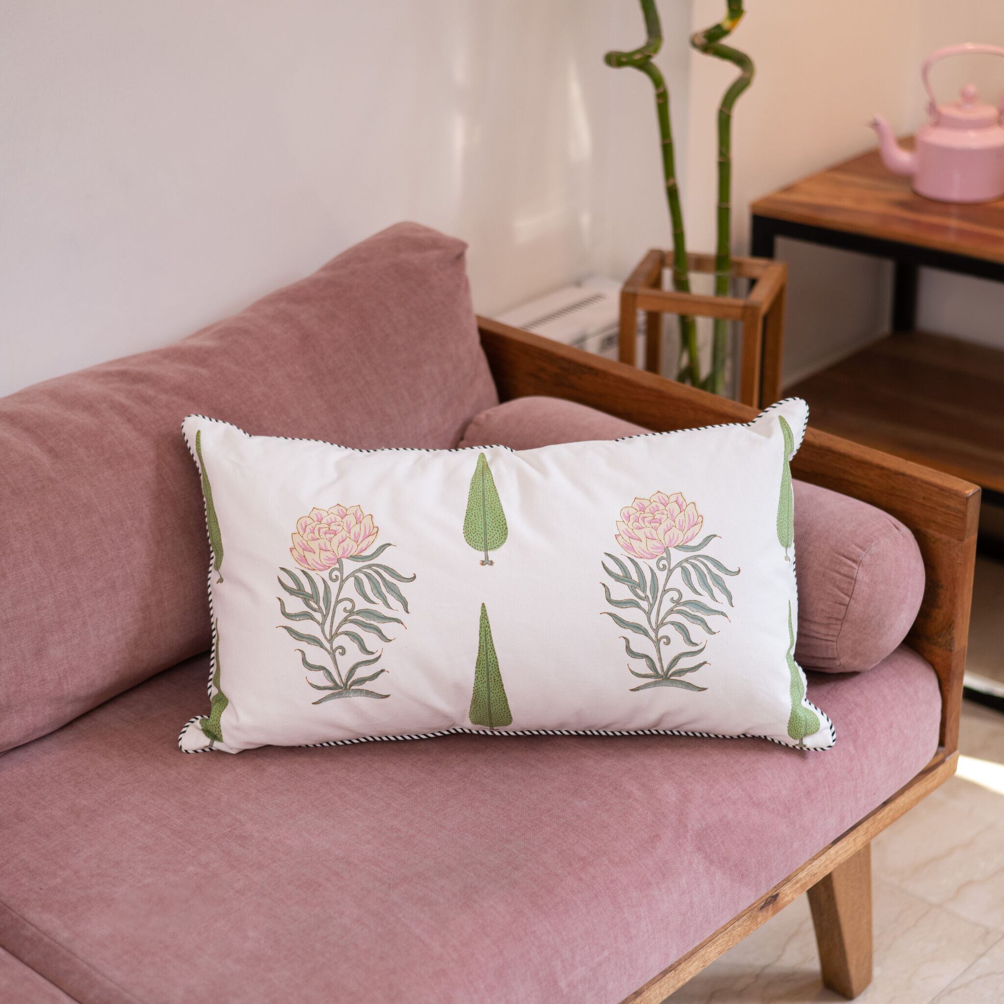 Fulwari Rose Cotton Lumber Cushion Cover