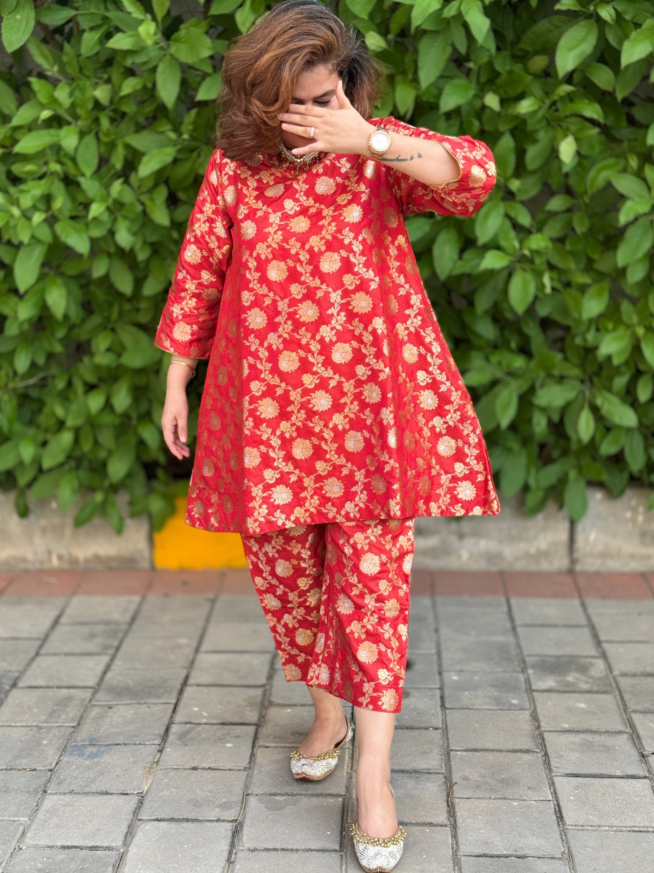 ZARIN - SCARLET Pure Brocade Silk Co-ord Set