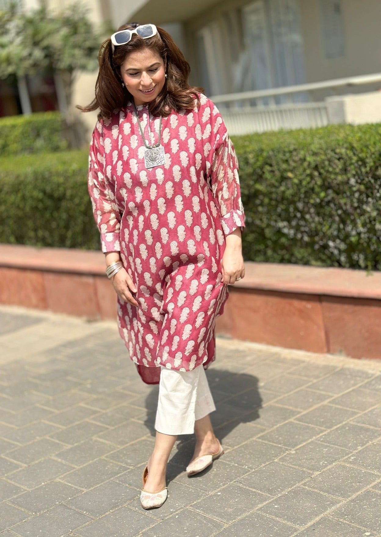 Booti Kurta Set (Loose Fit / One Size) - Wine Pink