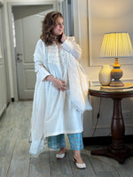 PARV - Ivory Pure Silk Kurta set (Loose Fit / One Size)