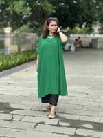 MEHER Deep Green One Size Kurta with Black Bottom