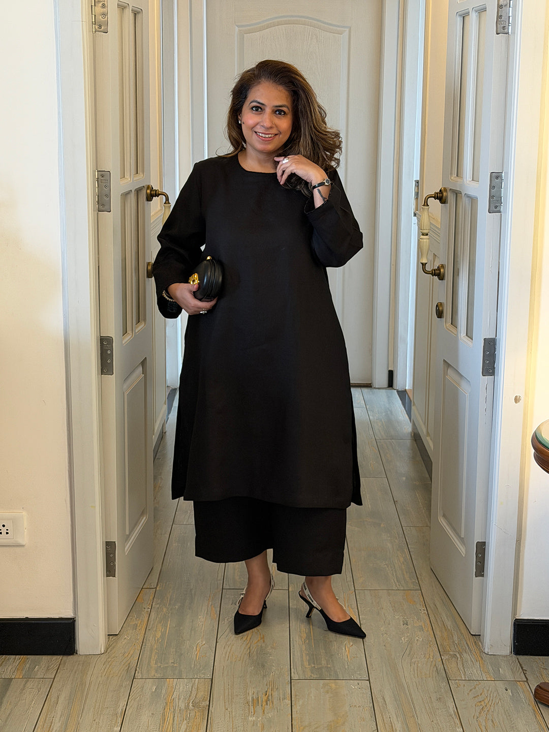 Navya - Black Pure Linen Kurta Set
