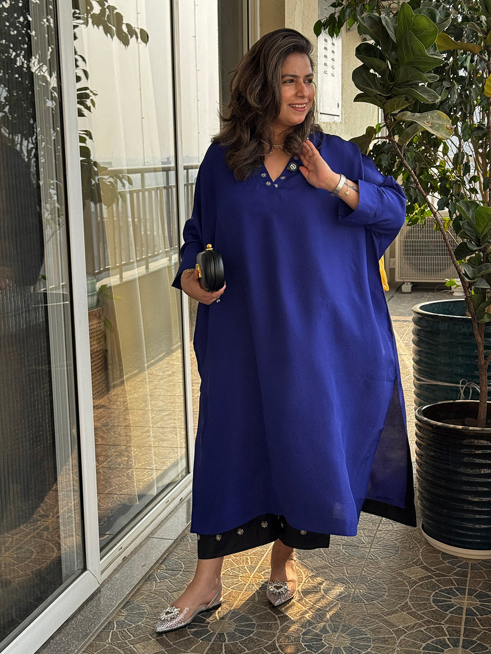 PARV - Ambar Pure Silk Embroidered Kurta set (Loose Fit / One Size)