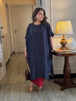 PARV - Carbon Black Pure Silk Embroidered Kurta set (Loose Fit / One Size)