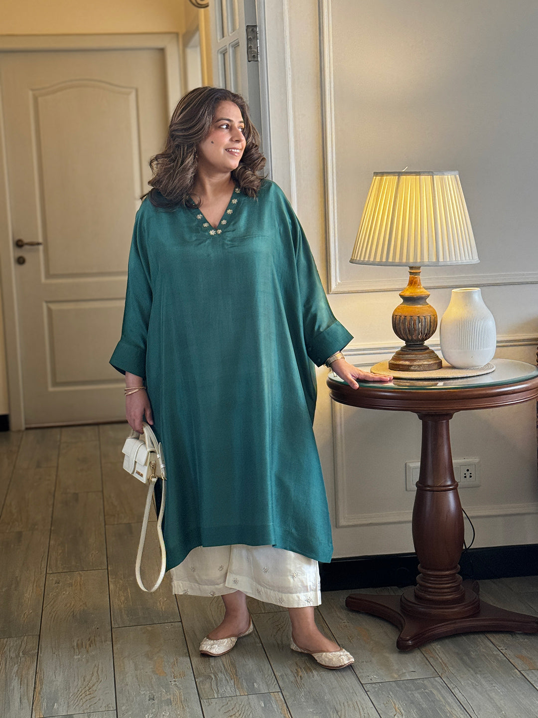 PARV - Green Sapphire Embroidered Kurta set (Loose Fit / One Size)