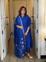 Muddnme Anti fit embroidered blue silk kurta set with Dupatta