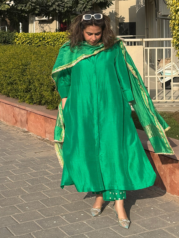 SEHAR - Forest Glow Pure Silk Kurta / Kurta Set
