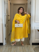 REET - Basant Bandhej One Size Silk Kurta Set