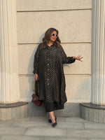 REET - Charcoal Black Bandhej Silk Kurta (Anti Fit / One Size)