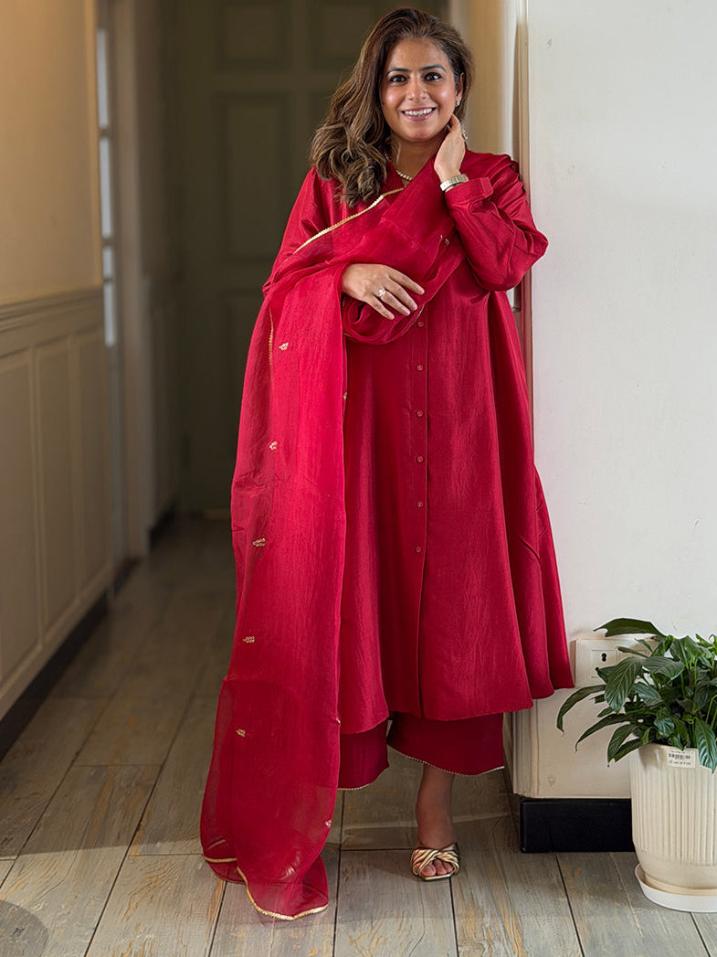 NEERA - Red Silk Kurta Set