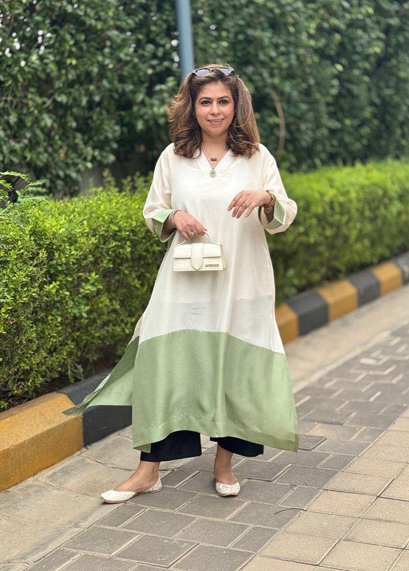 RANG - Sage Grace Color Block Pure Silk Kurta / Kurta Set
