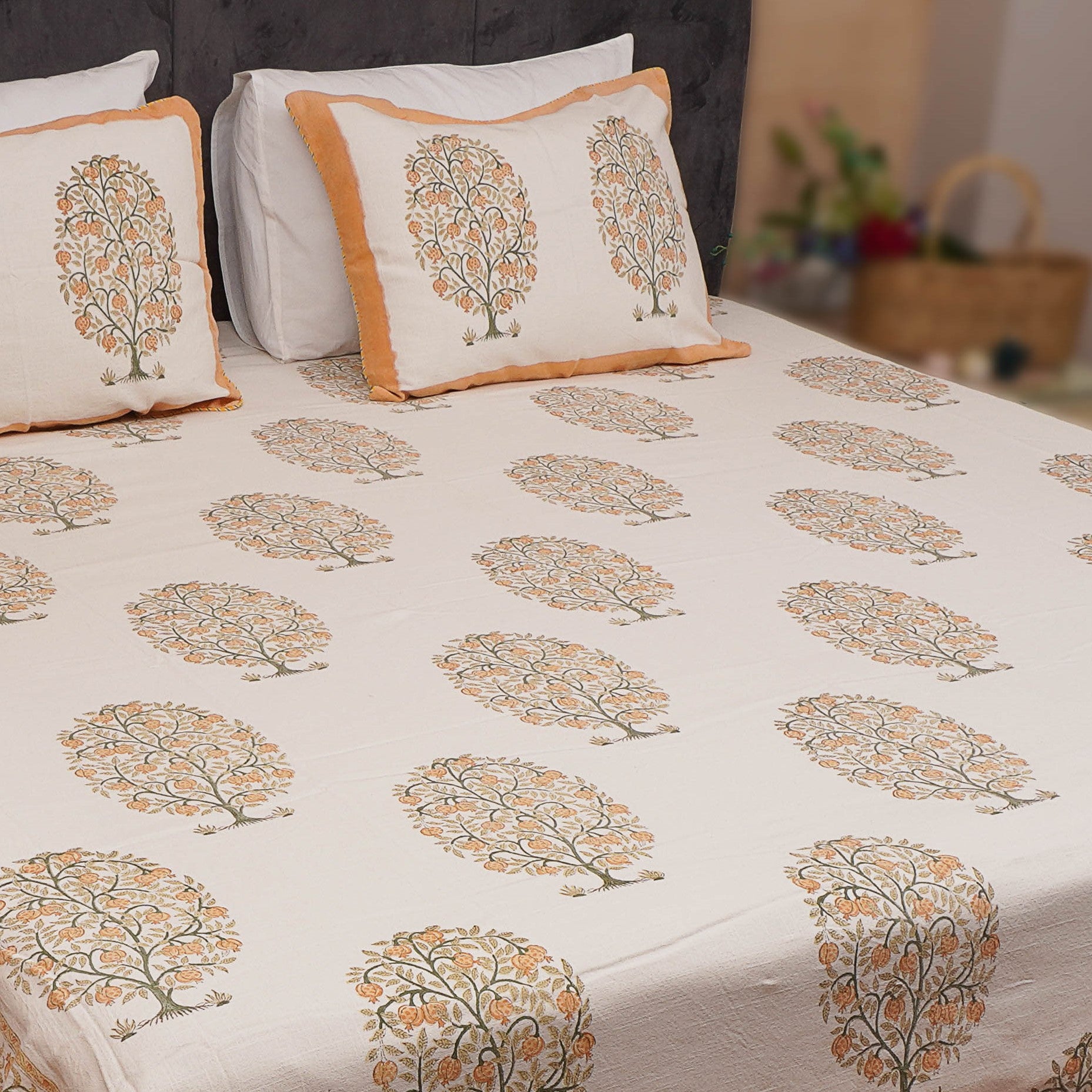 Anar Bagh Organic Loom Bed Cover