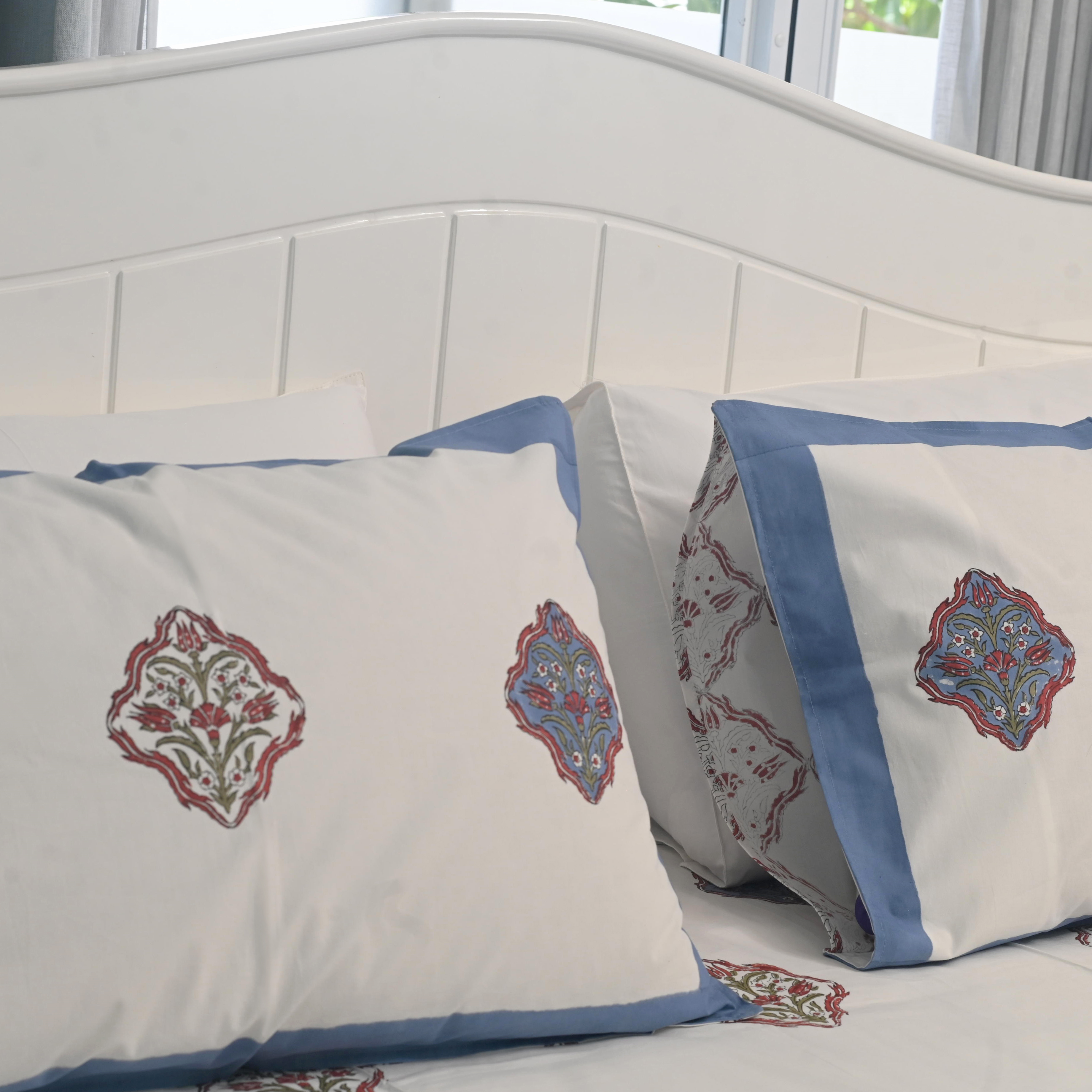 Blue Diamond Bedsheet with two Pillow Covers